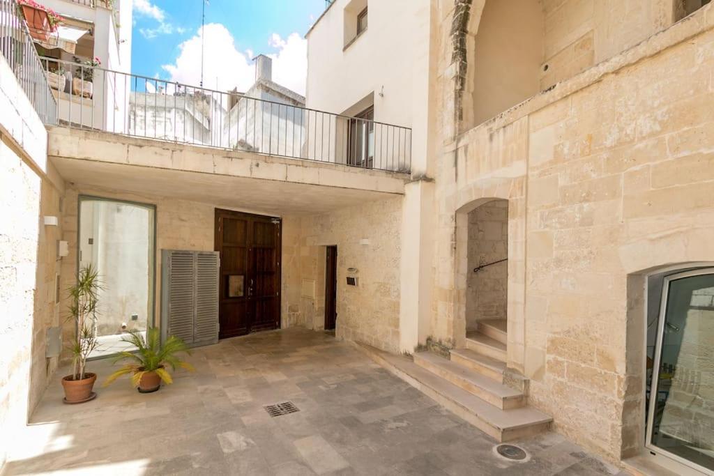 Dimora Del '500 In Zona Santa Croce Apartment Lecce Exterior photo